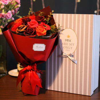 初朵 11朵红玫瑰康乃馨鲜香皂花束同城配送圣诞节礼物送女友生日