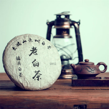 知味园福鼎白茶 2012年原料白茶寿眉茶叶300g一饼