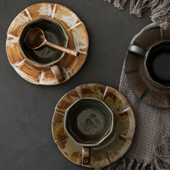 骏十七WN 几何形复古陶瓷咖啡杯带碟带勺子礼盒套装