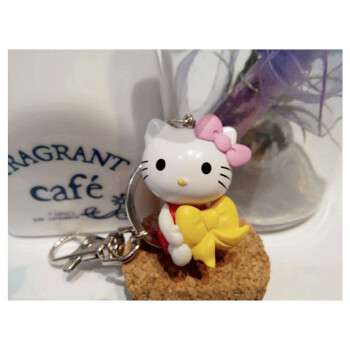 hello kitty钥匙扣钥匙圈挂饰汽车挂链可爱凯蒂猫挂件 图案随机发