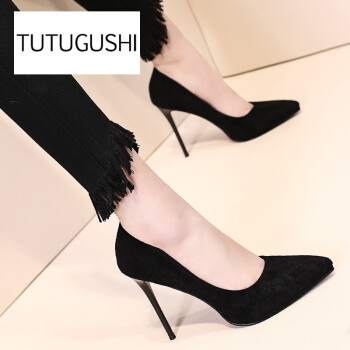 tutugushi品牌伴娘鞋2018春季新款性感细跟尖头女鞋恨天高高跟鞋防水