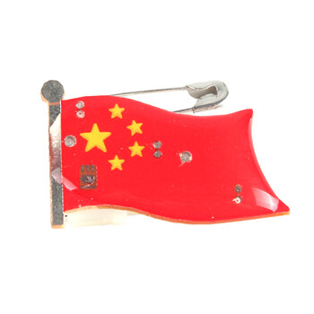 
                                        仕彩 闪光胸针 发光胸章炫彩徽章双心小鸟夜光笑脸 南瓜荧光胸针 心心相印胸针 吐舌头-1个                