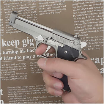 1:2.05中国92式全金属仿真手枪模型可拆卸拼装