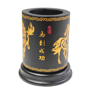 
                                        金乌炭雕（klinart）锦绣前程笔筒 除味除甲醛马年商务礼品 100*120mm 金色 100*120                