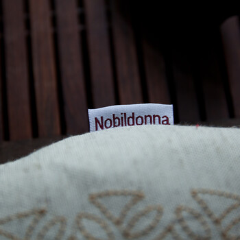 Nobildonna 亚麻刺绣蒲团 禅坐垫 打坐垫 中国传统纹饰 抽象花朵 座垫椅垫 黄色 直径45cm