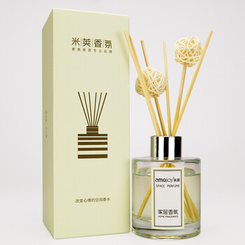 
                                        amojoy 无火香薰精油套装 厕所除臭熏香 室内房间香水藤条挥发香薰瓶 海洋 100ml                