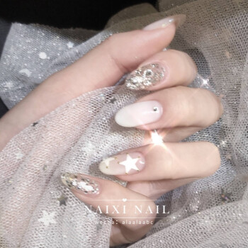 2018新款可穿戴美甲成品 网红彩绘乳白色五角星 仙女款婚甲亮片贴片假
