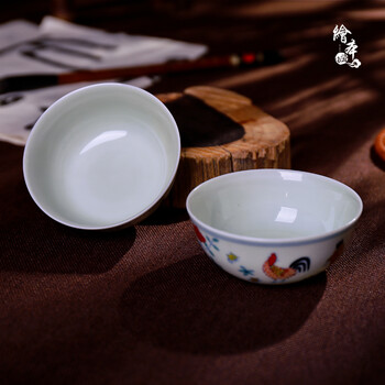 
                                        绘本 明成化斗彩鸡缸杯2.8亿苏富比拍卖款 景德镇仿古陶瓷 茶杯品茗杯主人杯酒具 多款包邮 F款鸡缸杯 惠享收藏版                