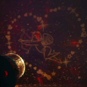 
                                        绿盒子 旋转音乐星空灯 LED星空投影灯 可旋转带音乐星空投影仪  生日礼品情人节礼物 丘比特                