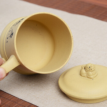 
                                        香自吟茶具 紫砂杯茶杯子盖杯宜兴手工黄龙山原矿段泥团泥古韵400毫升厚德载物紫砂杯支持订制 厚德载物段泥紫砂杯                