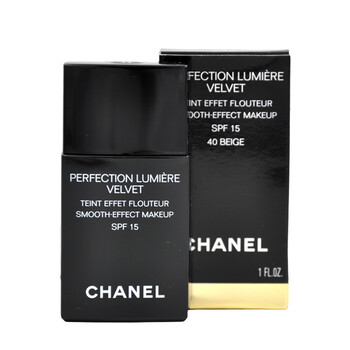 求生产日期!香奈儿臻美光感粉底液批号8201。