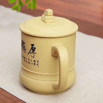
                                        香自吟茶具 紫砂杯茶杯子盖杯宜兴手工黄龙山原矿段泥团泥古韵400毫升厚德载物紫砂杯支持订制 厚德载物段泥紫砂杯                
