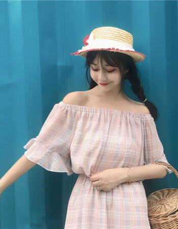 新品 夏装女学生学生风裙子露肩休闲格子一字肩雪纺中长款连衣裙sn