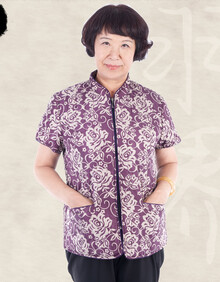 羽界<em>女士</em>中老年<em>马甲冬装</em>中高领侧身褶皱松紧设