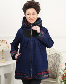 奥珞昂2014新款中老年风衣新款<em>女装特大码牛</em>