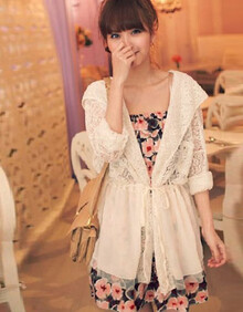 <em>卡洛西娅</em> 2013韩版修腰<em>连帽</em>蕾丝雪纺系带开衫