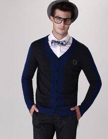 1828<em>品牌</em>男装 <em>秋装</em>上新保暖羊毛<em>开衫针织衫</em> 毛