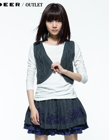 <em>圣迪奥sdeer</em>女装春装扭花针织<em>马夹</em>2381614在