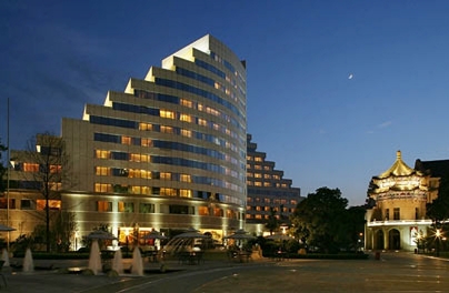 索菲特人民大厦一切皆为契合中国新铂金五星级酒店的标准,是古城西安