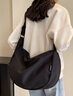 布蘭奴秋冬款女神節通勤斜挎布包包女士新年七夕潮休閑百搭黑色餃子包 黑色 曬單實(shí)拍圖