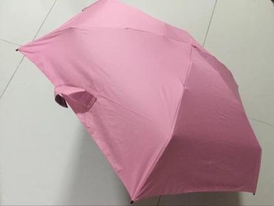全五星,完美好伞,做工,材质,尺寸都相当完美!携带方便,大小合适,对于我这紫外线过敏的人太合适不过了,强烈推荐!!!