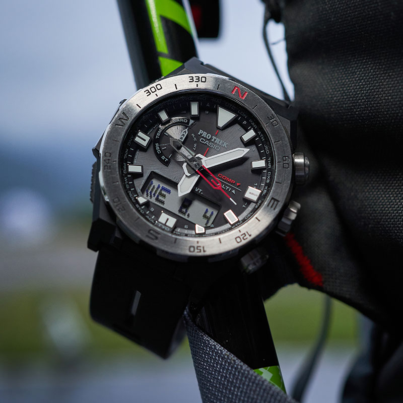 卡西欧(casio)男表户外运动protrek太阳能电波罗盘潮流时尚防水登 prw