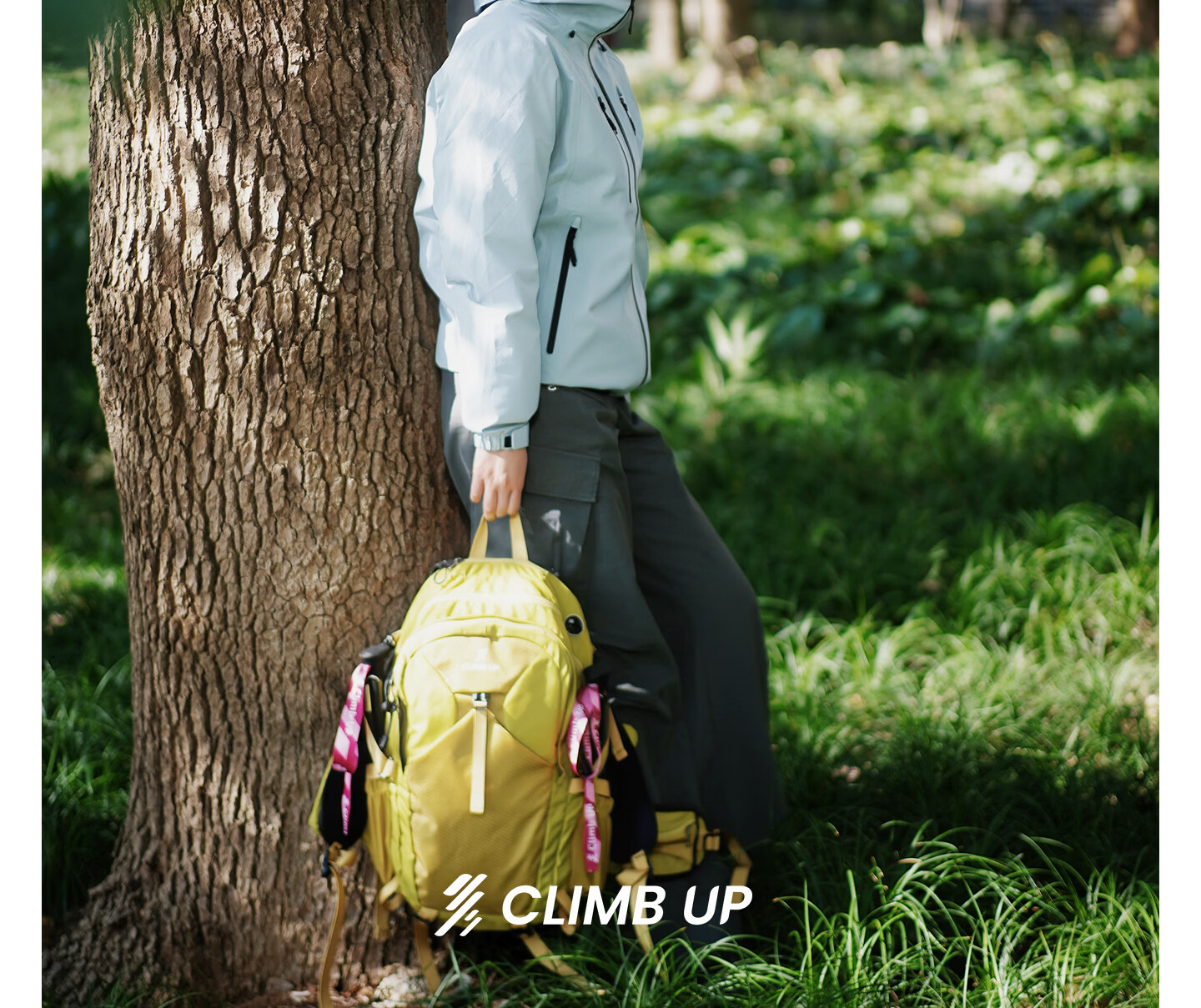 Saipu Outdoor Hiking Backpack Lightweight Men's Large Capacity Water-Resistant Travel Daypack Women 18