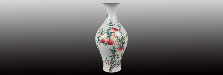 中国美術 古玩 米黄釉堆白花鳥花瓶 景德鎭製 中国古董青瓷花鸟花瓶// 清代- 19 世纪– Diddenantiques