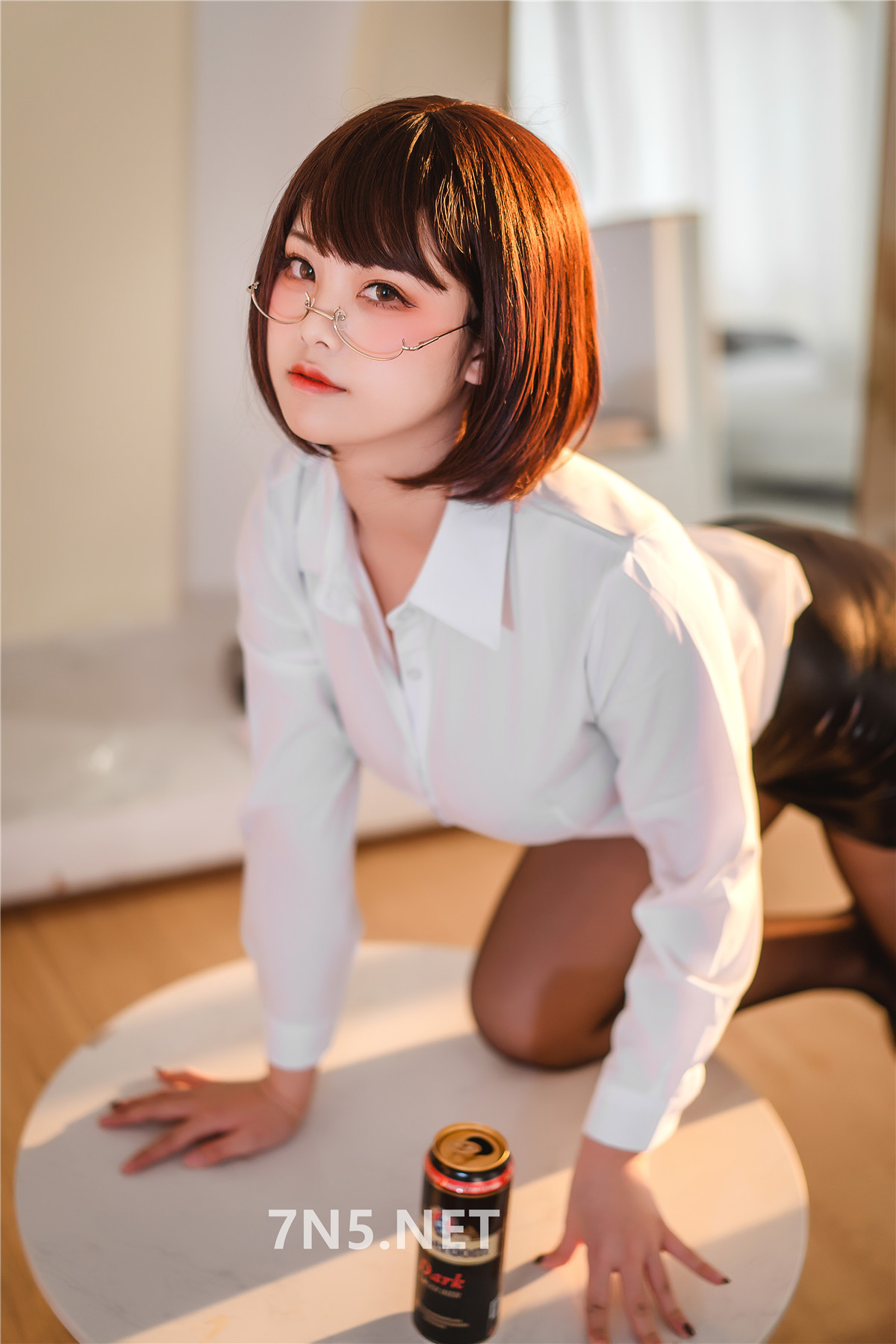 动漫博主 蜜汁猫裘 NO.065 醉OL[52P-698MB]