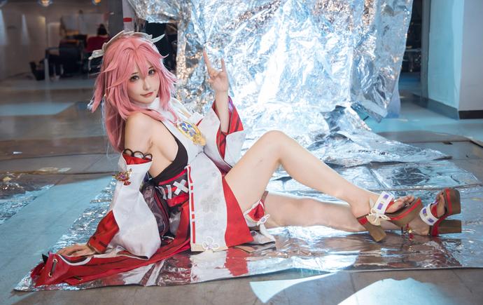 糖果果Candy-八重神子 [18P-318MB]