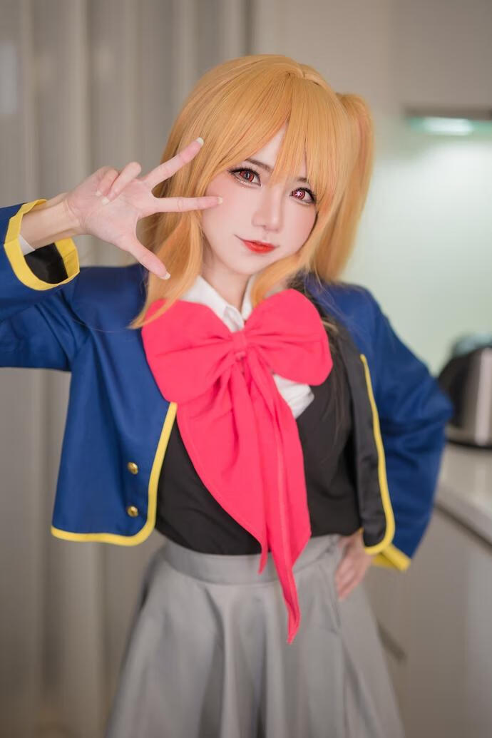 Sally Dorasnow-Ruby maid [22P-132MB]