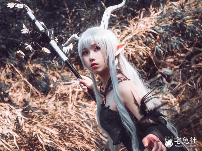 芋圆侑子-NO.008-闪灵泳装.jpg 芋圆侑子全套cos图片合集 芋圆侑子是芋圆呀呀吗?