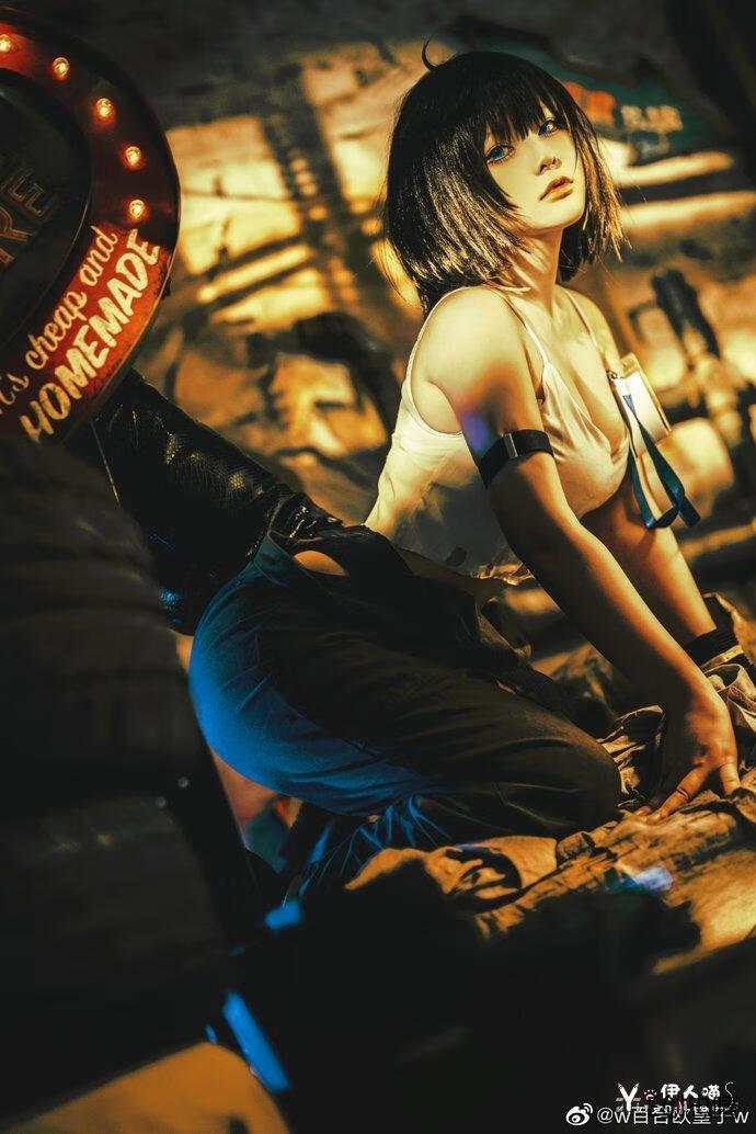 「COSPALY」明日方舟森蚺熔锻铸匠-15P @百合欧皇子