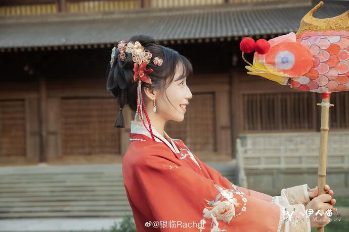 国风圈音乐才女 银临 (5).jpg