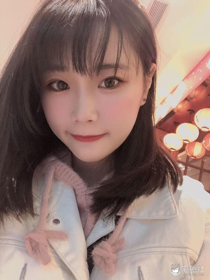 是一只废喵了-NO.010-日常杂图.jpeg 是一只废喵了全套作品图合集 肉肉身材散发青春活力!