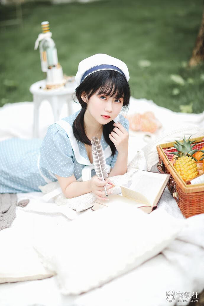 是依酱呀全套作品图合集 懒洋洋小仙女S型身材撩人心弦！