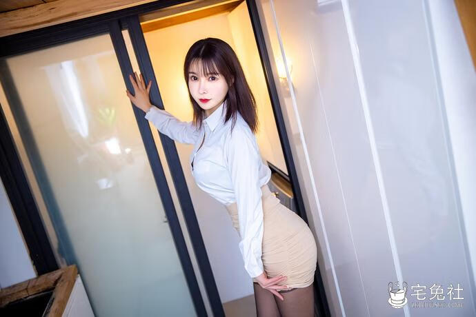 亚马逊鲶鱼全套作品图合集 雨后家政动态图片魅力吸粉