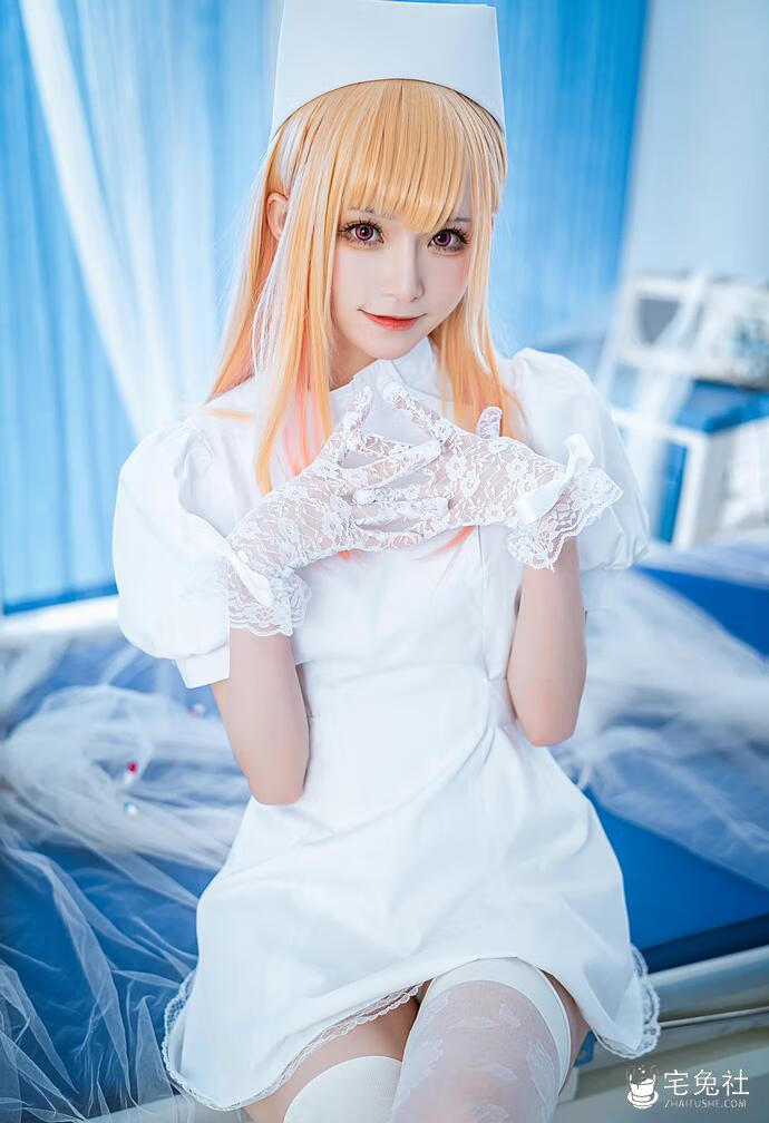 Kitaro_绮太郎 cosplay作品097 喜多川海梦 白色护士 (2) 宅兔社.jpg 治愈系的诱惑!Kitaro_绮太郎喜多川海梦的黑白护士,快乐加倍!