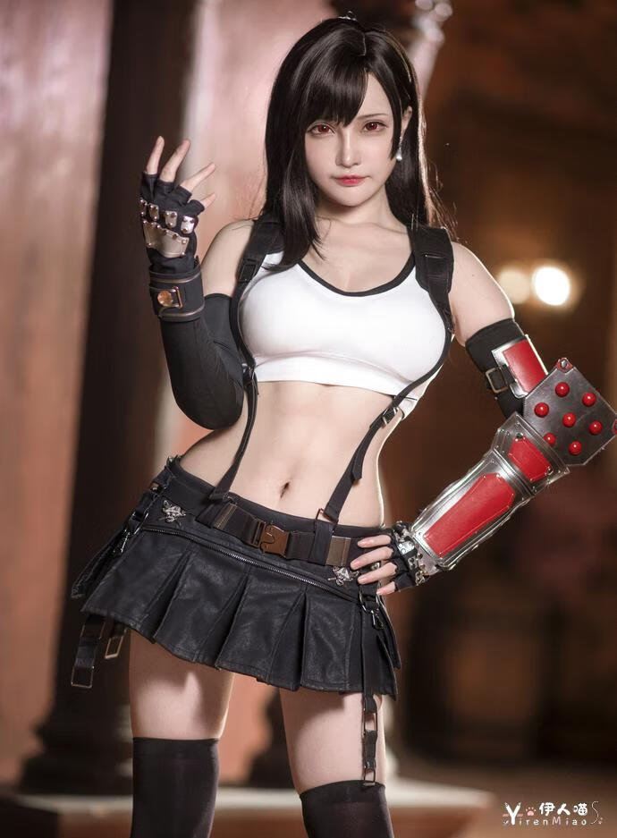 大陆萌主千夜未来蒂法COS图集再掀热潮,网友直呼太顶了!伊人喵 (3).jpg 大陆萌主千夜未来蒂法COS图集再掀热潮,网友直呼太顶了!