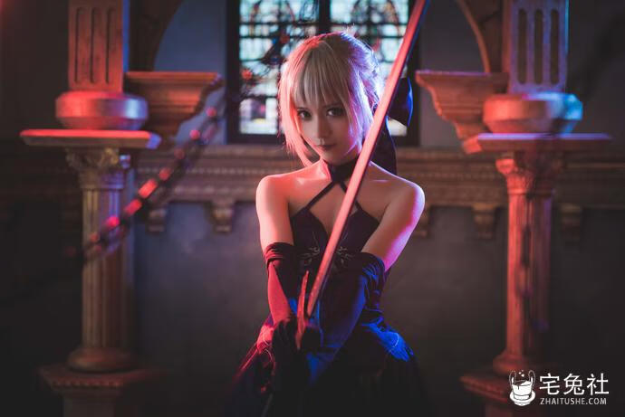 阳炎型小菠萝 cosplay作品003 黑呆破满 (1) 宅兔社.jpg 阳炎型小菠萝全套作品图合集 禁闭者艾瑞尔精彩还原