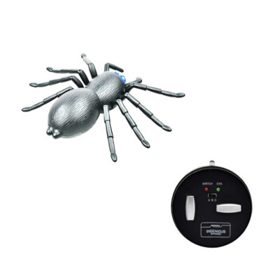 

Trick Toy Plastic Spider Children Remote Control Infrared Scary Insect Electric Wireless Fake Realistic Novelty Spider Toy