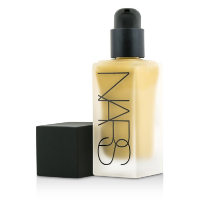 

NARS - All Day Luminous Weightless Foundation - Punjab Medium 1 30ml1oz