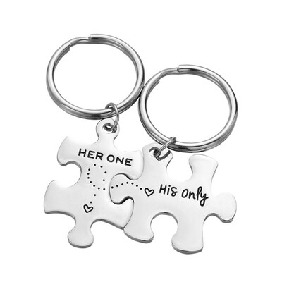 

Fashion Jewelry Keyring Alloy Keychain Creative Couple Metal Key Chain Pendant Home Crafts Wind Chimes Hanging Decorations