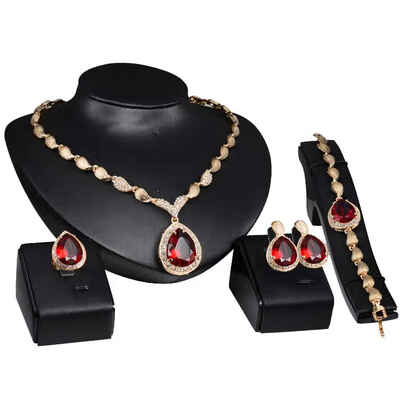 

Shell-shaped Chains Gemstones Pendants Necklace Bracelace Ring Earrings Women Jewelry Set