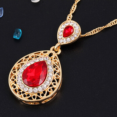 

Women Pendant Necklace Earring Ear Stud Rhinestone Gold Alloy Crystal Jewelry for Party Luxury Romantic