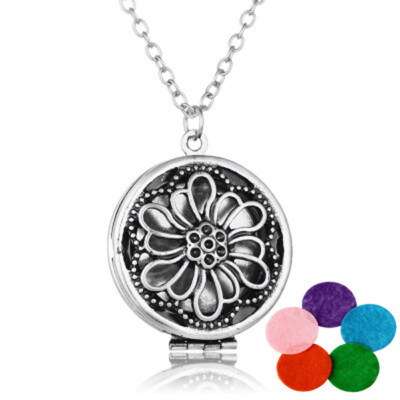 

Can Open The Hollow Flower Style Perfume Color Cotton Fragrance Divergent Pendant Necklace Fashion Copper Necklace