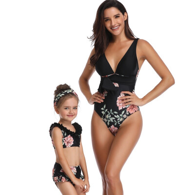 

Family Clothing Mother Daughter Swimsuits Set Summer Mother Daughter Clothes Swimsuits Floral Swimwear Clothes 2019 New Swimsuit