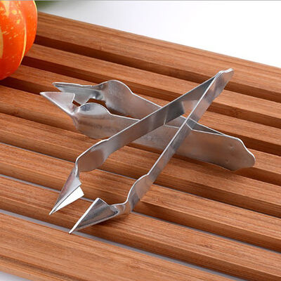 

Stainless Steel Iron Pineapple Gourd Core Peeler Seed Clamp Tool