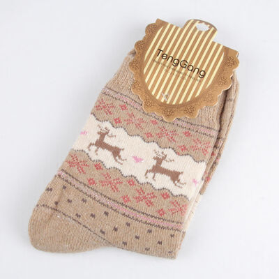 

1 Pair Winter Women Socks Warm Wool Christmas Mid-calf Socks Woolen Snowflake Deer Kawaii Comfortable Gift Ankle Socks
