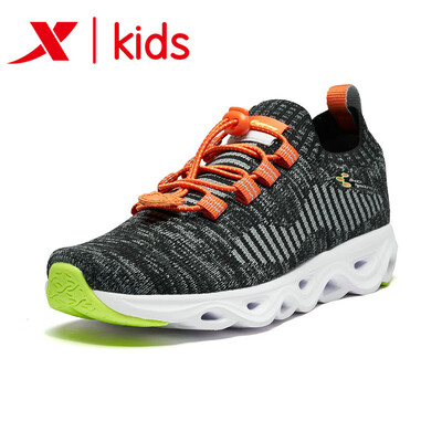 

Xtep childrens shoes spring new boys sports shoes in the big boy shock whirl technology mens running shoes 681115119165 black orange 32